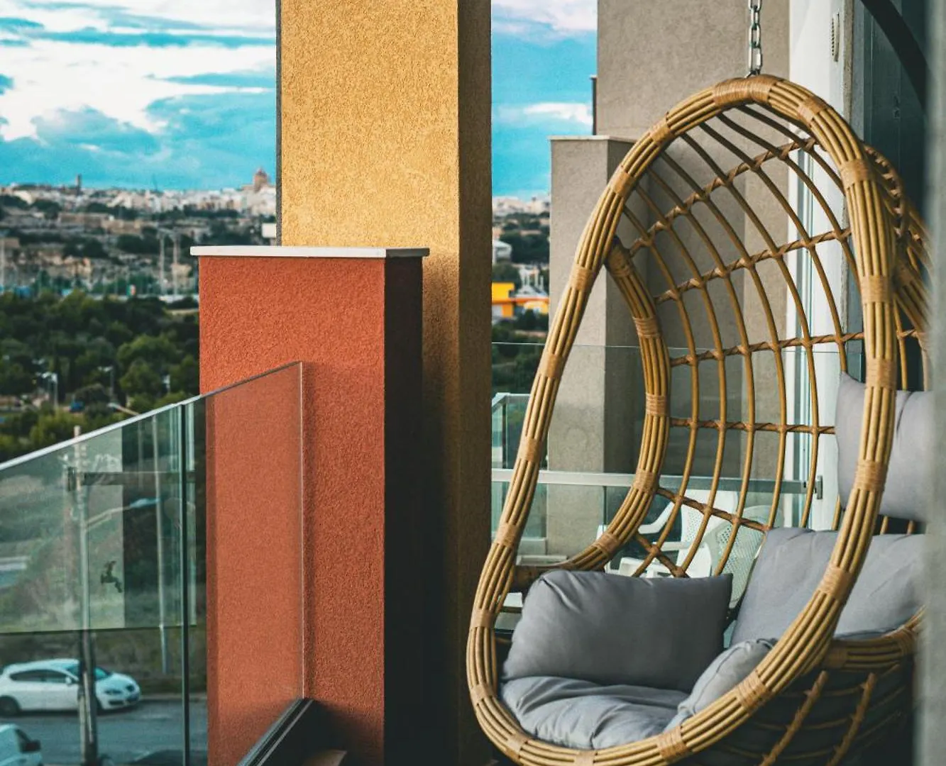 Artists' Nest Bed and Breakfast Marsaskala